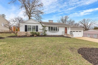 1505 Bridle Rd, Saint Louis, MO 63119