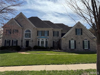 14760 Brook Hill Dr, Chesterfield, MO 63017
