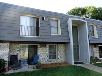 816 9th Ave S Unit 3, Hopkins, MN 55343