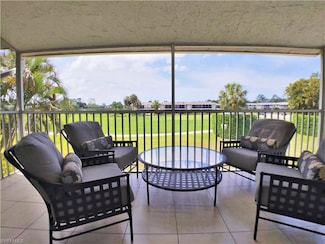 108 Penny Ln Unit 4, Naples, FL 34112