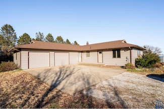 23576 Highway 140, Remsen, IA 51050