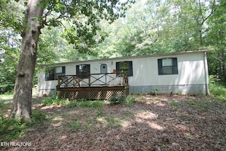 176 Fairway St, Crossville, TN 38571