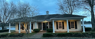 207 Country Club Dr, West Point, MS 39773