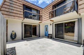 4011 Palm Bay Cir Unit B, West Palm Beach, FL 33406