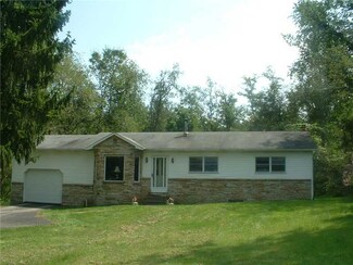 59 Memorial Dr, Perryopolis, PA 15473