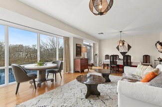 88 Wharf St Unit 210, Milton, MA 02186