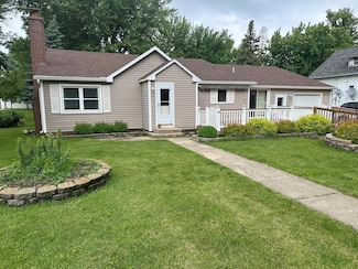 520 Woodman Ave, Dovray, MN 56125