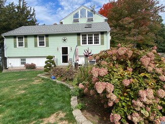 34 Crawford Ave, Exeter, NH 03833