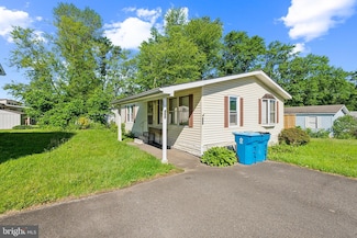 439 Ford Hook Rd, Doylestown, PA 18914