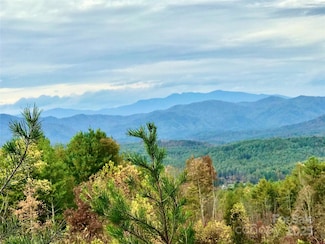 1.62 acres Lot 204B Johns Ridge Pkwy Unit Lot 204B, Lenoir, NC 28645