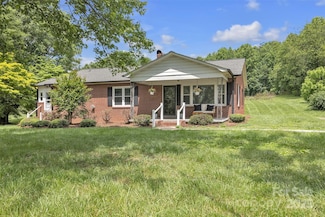 1770 N Carolina 90, Taylorsville, NC 28681