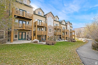 3521 N Fox Run Unit 811, Eden, UT 84310
