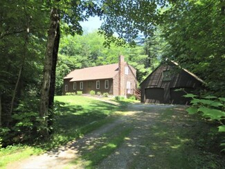 18 Merrill Rd, Freeport, ME 04032