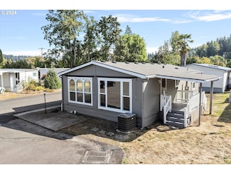 18830 Highway 99e Unit 28, Oregon City, OR 97045
