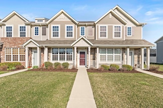 11517 Rhode Island St, Crown Point, IN 46307
