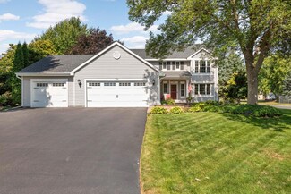 709 Havenhill Rd, Saint Paul, MN 55123