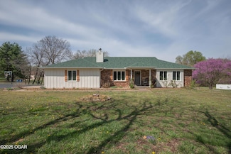 401 Silverwood Ln, Joplin, MO 64801