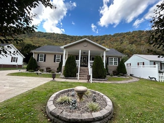 4688 Jerry West Hwy, Logan, WV 25601