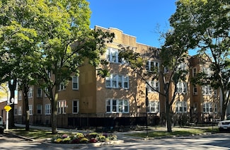 3750 W Giddings St Unit 2, Chicago, IL 60625