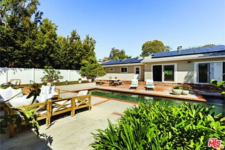 3425 Midvale Ave, Los Angeles, CA 90034