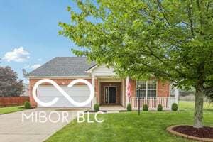 19146 Carol Cove Cir, Noblesville, IN 46062
