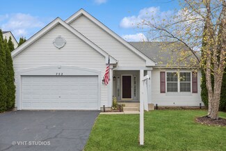 752 Woodfern Dr, Pingree Grove, IL 60140