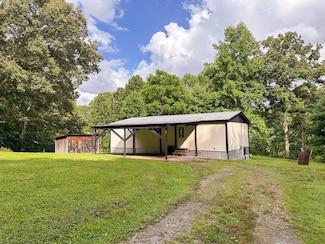 788 Trails End Rd, Blue Ridge, GA 30513