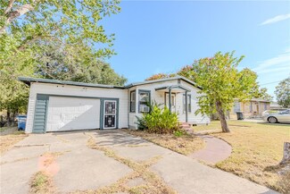 3534 Cypress St, Corpus Christi, TX 78411
