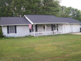 335 Hatton Dr, Andover, OH 44003