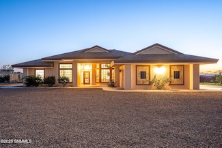 3220 Sundown Rd, Las Cruces, NM 88011