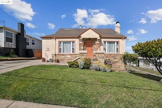 9425 Lawlor St, Oakland, CA 94605
