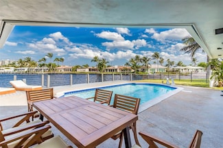 670 SE 7th Ave, Pompano Beach, FL 33060