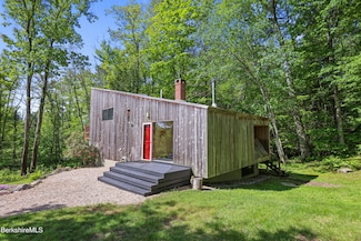 284 Brewer Branch Rd, Great Barrington, MA 01230