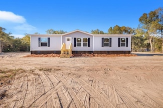 236 Three C Rd, Jesup, GA 31545