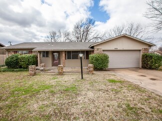 1030 N Hickory Place, Broken Arrow, OK 74012