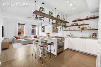 410 W 24th St Unit 9K, New York, NY 10011