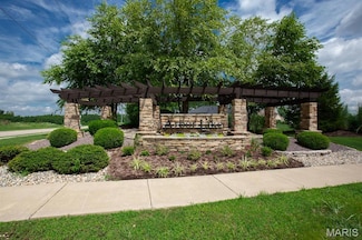3741 Cabernet Ln, Edwardsville, IL 62025