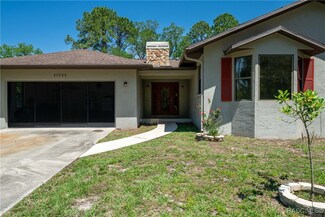 11755 W Fisherman Ln, Homosassa, FL 34448