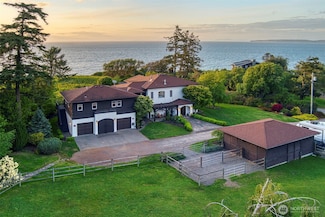 1939 49th St, Port Townsend, WA 98368