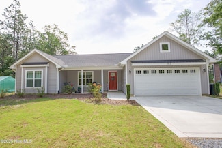 385 N Pecan St, Pinebluff, NC 28373
