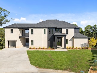 126 Falstone Dr, Little Rock, AR 72223