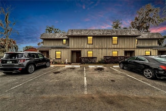 2826 NE 7th St, Ocala, FL 34470