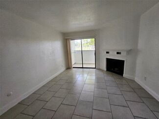 8405 Wilcrest Dr Unit 1703, Houston, TX 77072