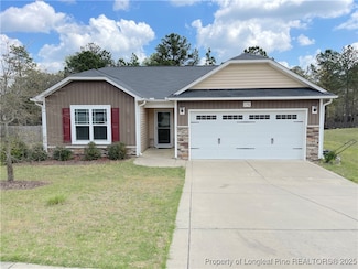 178 Angel Oak Dr, Bunnlevel, NC 28323