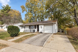 404 Hickory Ln, Plainfield, IN 46168