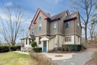 17 Salem St, Naugatuck, CT 06770