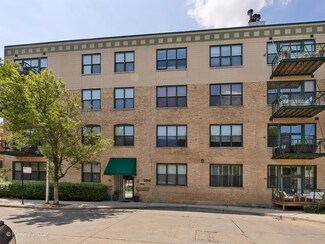 2512 N Bosworth Ave Unit 107, Chicago, IL 60614