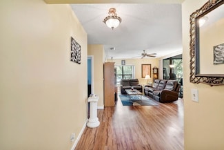 4517 Carambola Cir S Unit 27290, Coconut Creek, FL 33066