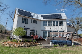 201 Boyd St, Pepin, WI 54759