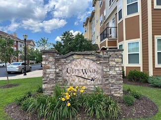 10035 City Walk Dr Unit 103, Woodbury, MN 55129